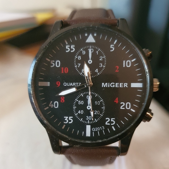 Migeer Other - Migeer Black Leather Men's Watch